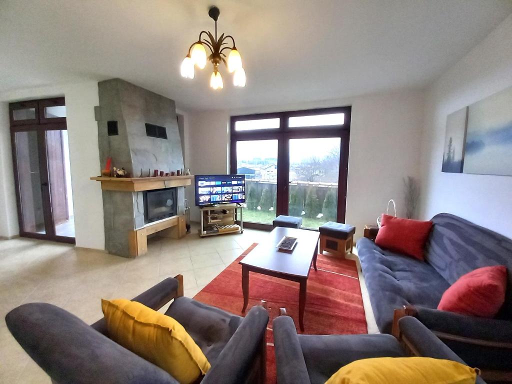 Living room 2